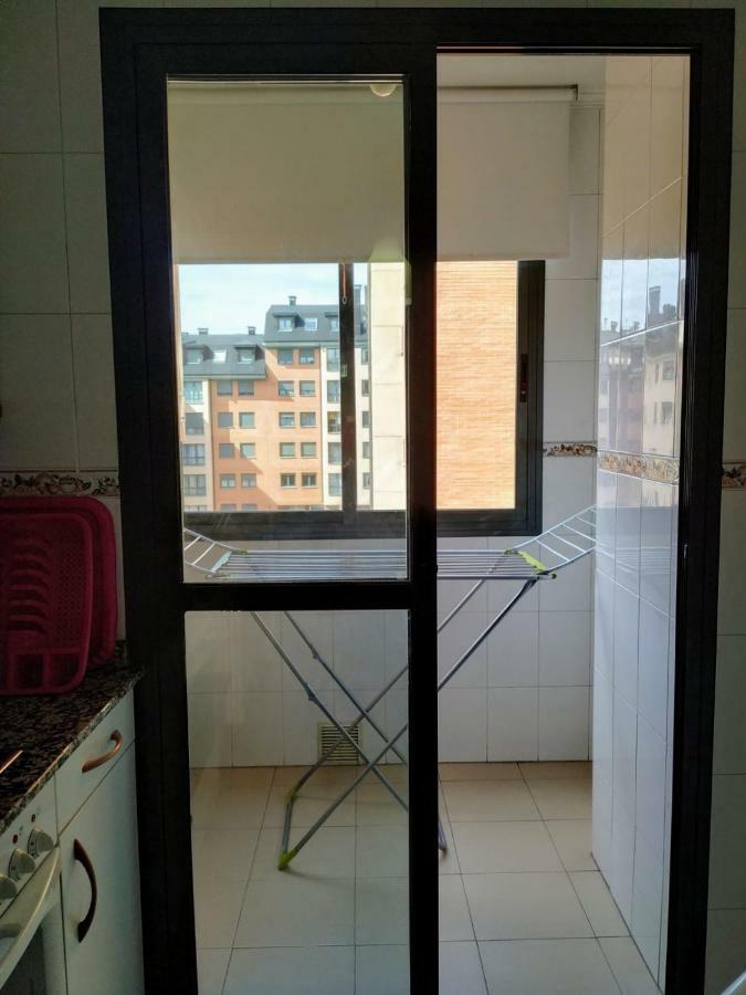 Apartamento En Oviedo,Wifi Екстер'єр фото